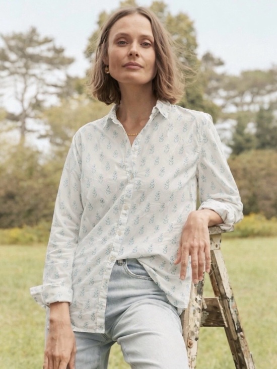 Garnet Hill Tops - Garnet Hill Organic Pima Cotton Button Down Shirt White Green Print Size 6 Peru